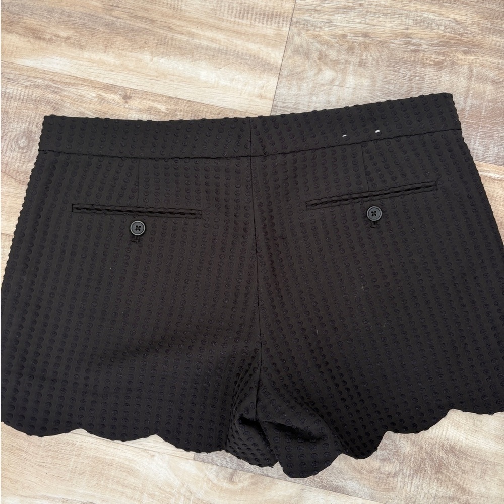 Club Monaco Shorts - Picture 3 of 4